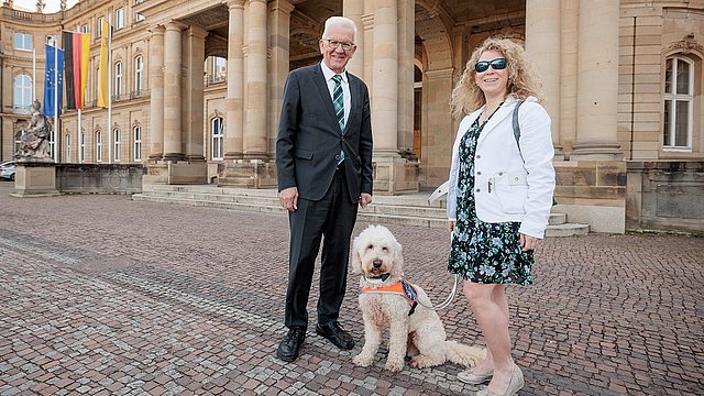 Ministerpräsident Winnfried Kretschmann, Festival Blindenführhund Harry und Lisa Mümmler